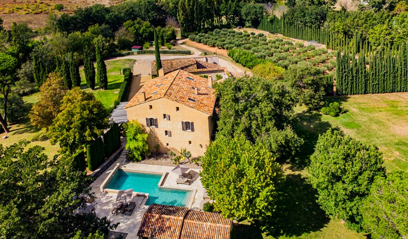Bastide du Clos, fabulous 18th-century country bastide with heated pool, tennis court and helipad