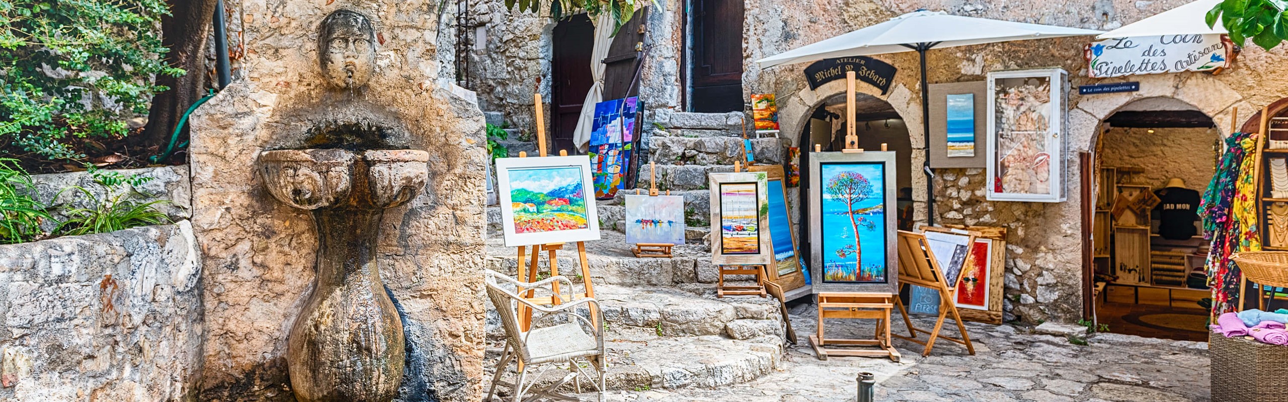 Eze Street Art