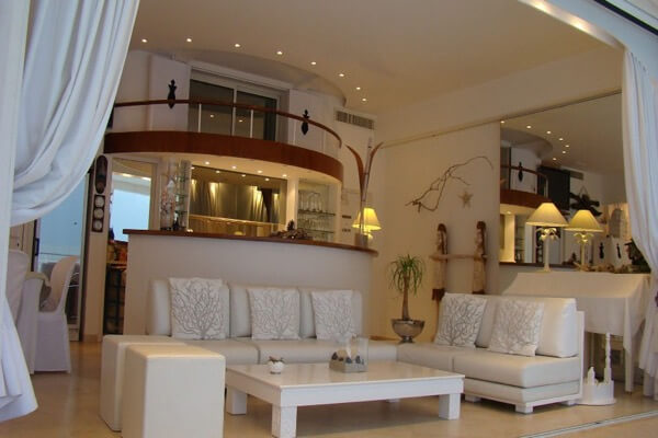 Villa Keller Living 2 900