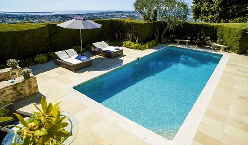 La Pax Pool With View