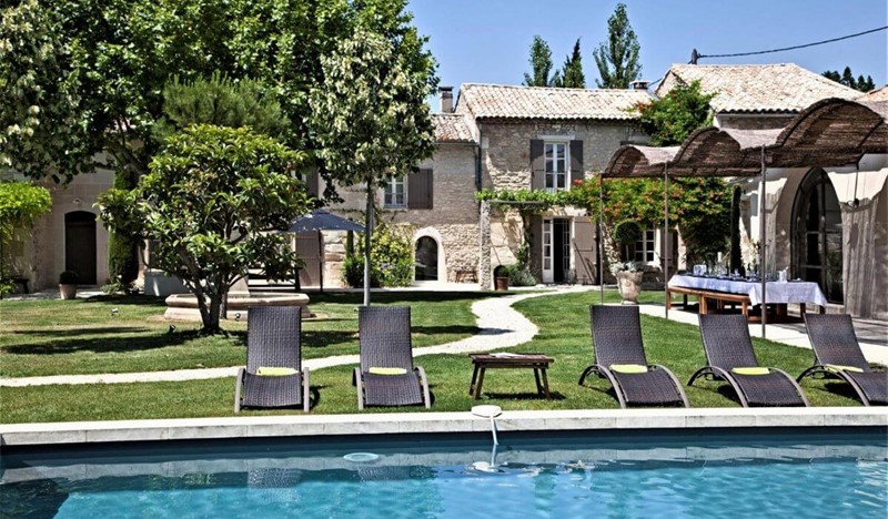 Impressive 7-bedroom villa with private gym, sauna and heated pool