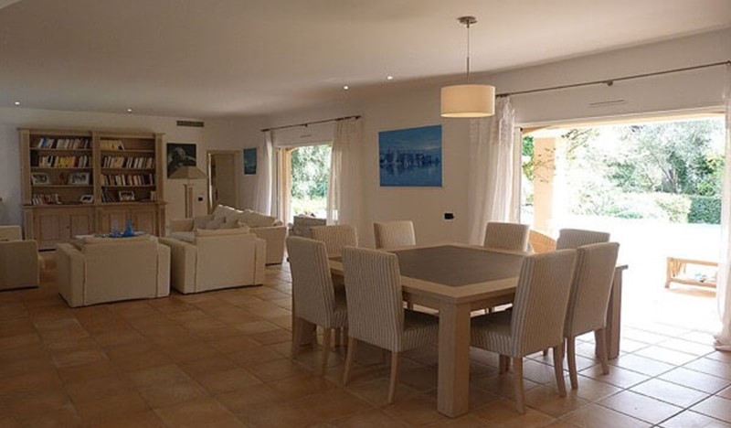 Sylviane Dining Table