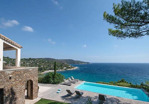 Villa Infinity, villa near Saint Tropez and Pampelonne beach, with seaview