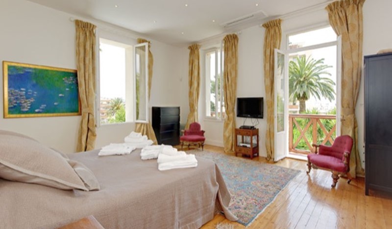 Villa Mystique Cannes Bedroom