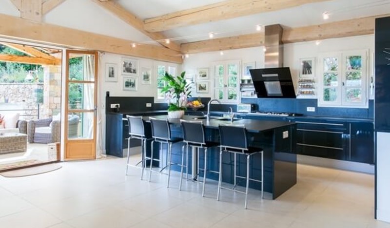 Michelle House 1 Low 37