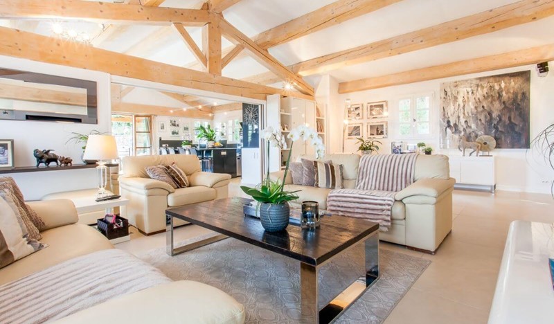 Michellehouse1low 20