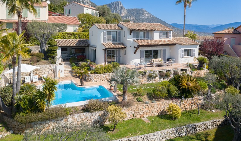 Villa Valentina, beautiful family villa in Vence with sea view