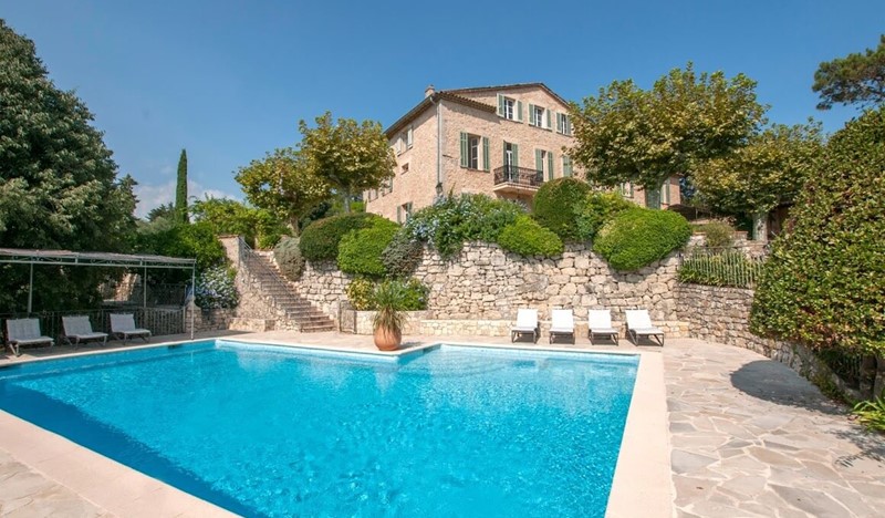 Pool And View Of House 2