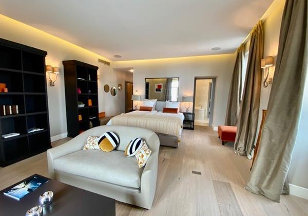 Villa Denise Master Bedroom Suite 3