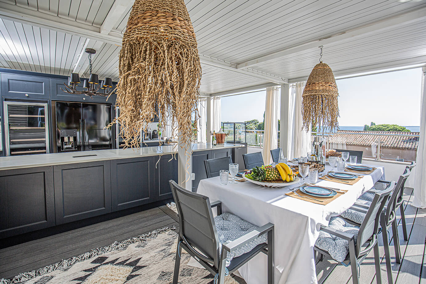 VILLA SANDRYON Roof Terrace 30