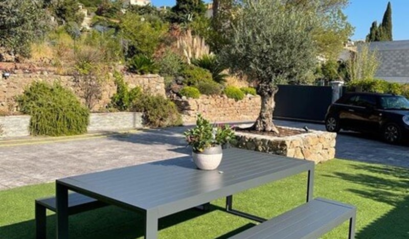 C253453B 3087 4A4B 847E 19FC4D2FD702