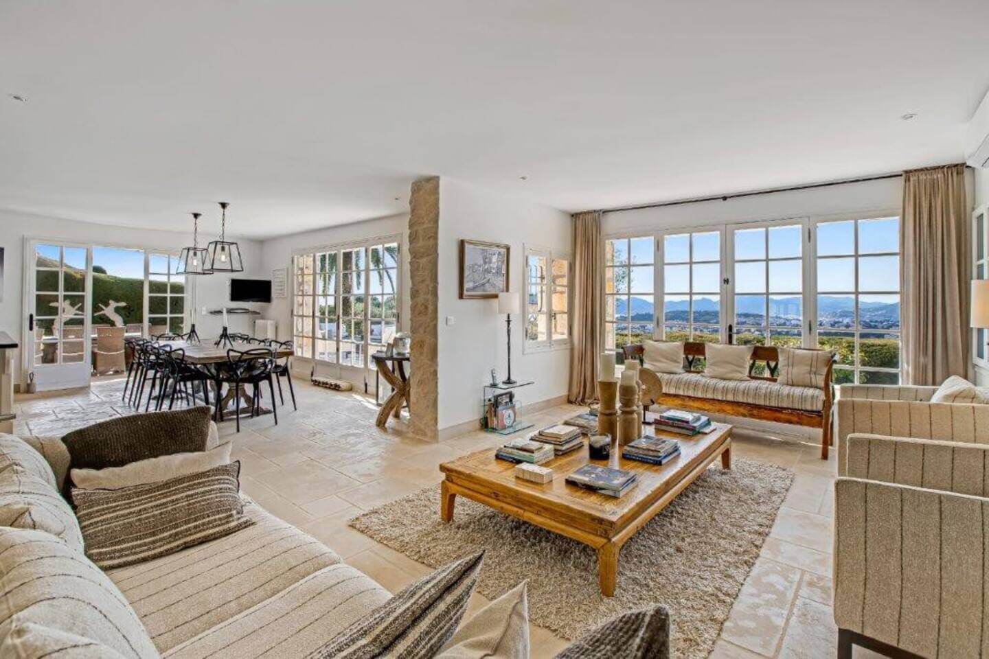 7A5bcb4e 9Fd5 460E B75d 81B47702415e 1