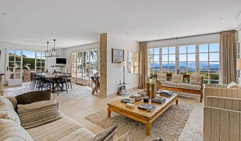 7A5bcb4e 9Fd5 460E B75d 81B47702415e 1