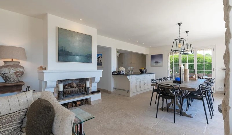 95574Db2 F900 4D20 8Caa 0Ae1e6d7a96d