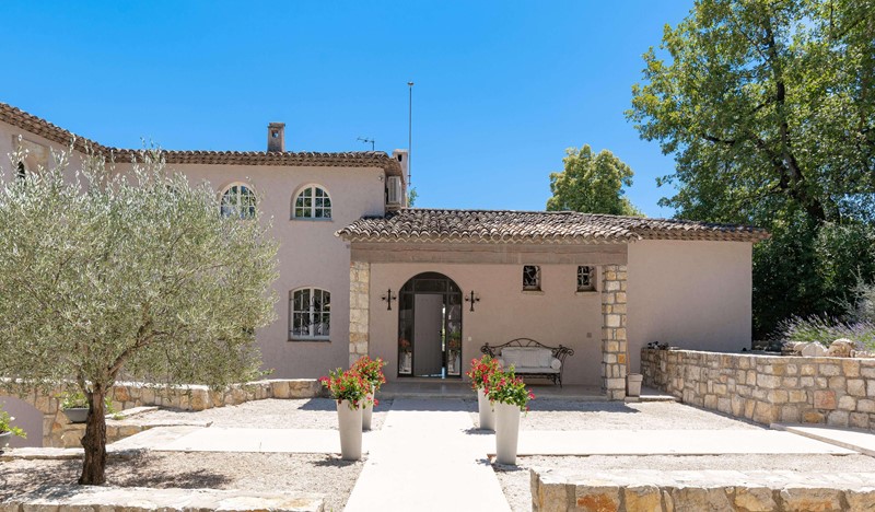 Bastide De La Brague Front Door