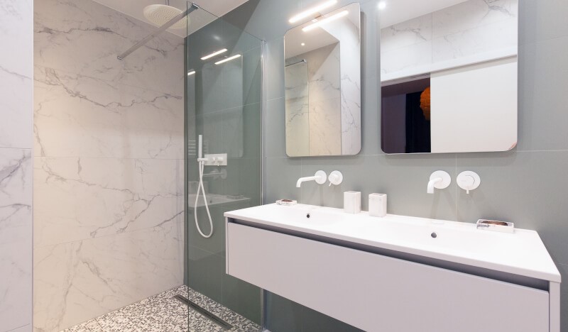 SDB Chambre Sur Rue D Antibes 3