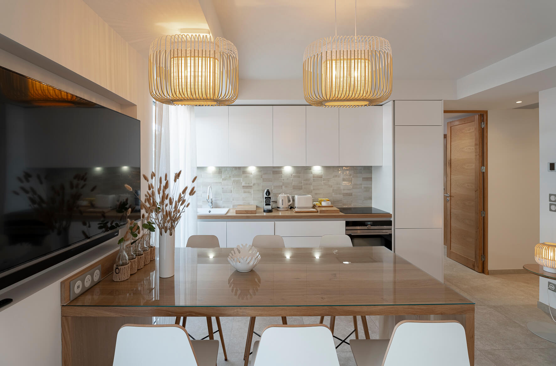 Apt Heyman Cdvillas MD 18