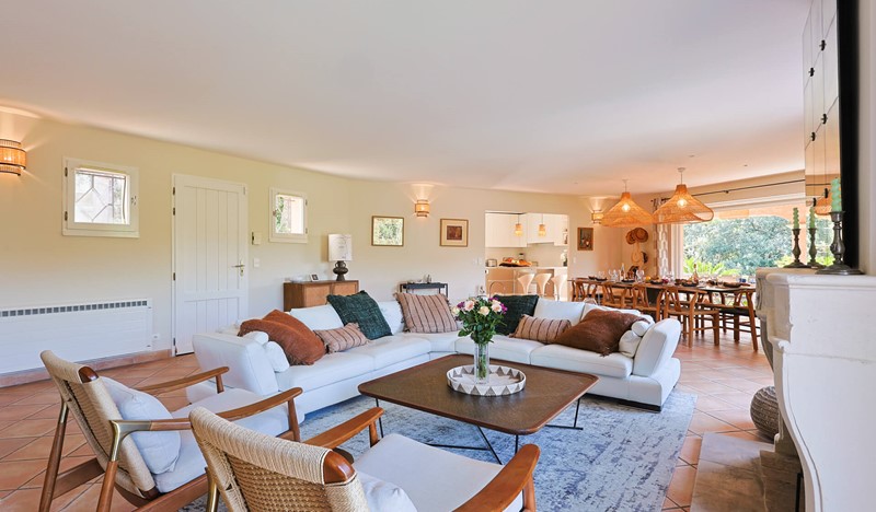 15 Boulevard Electra La Croix Valmer Format WEB 16