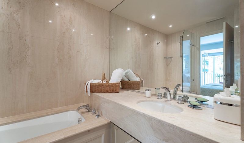 Apt Semiramis Cdvillas MD 19