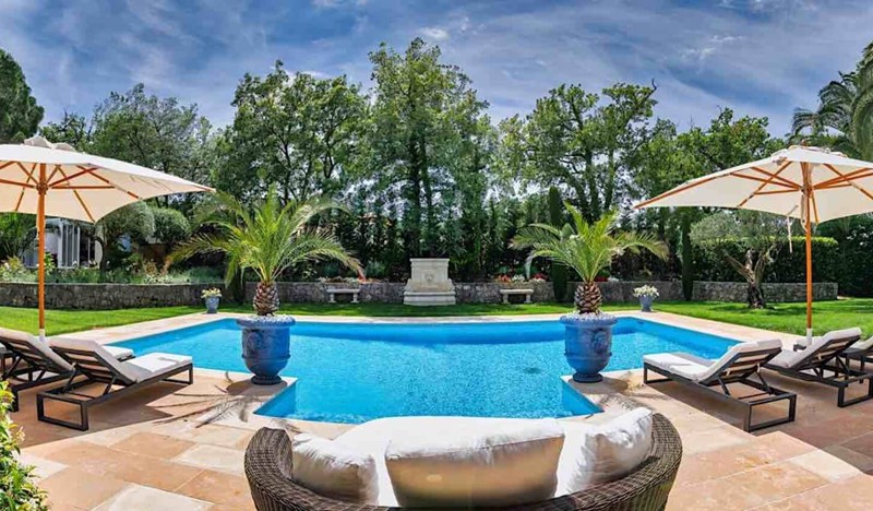 St Tropez Villa Pearl 11