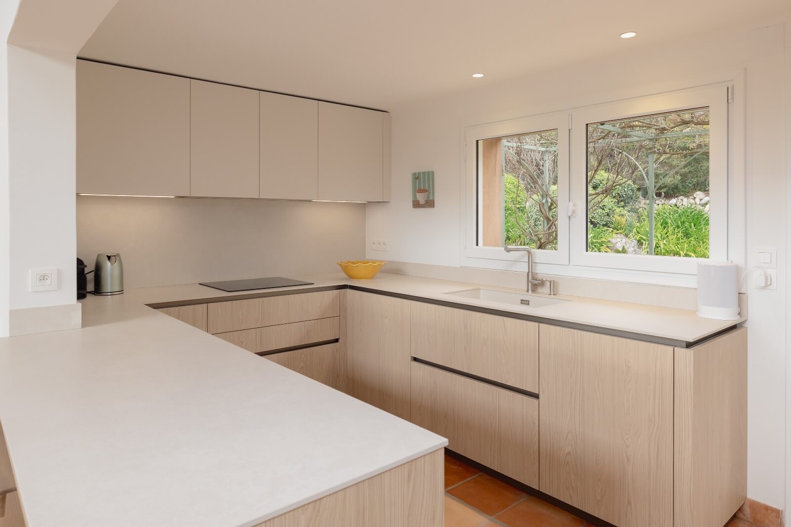 Kitchen To Garden Sink Hob Counter