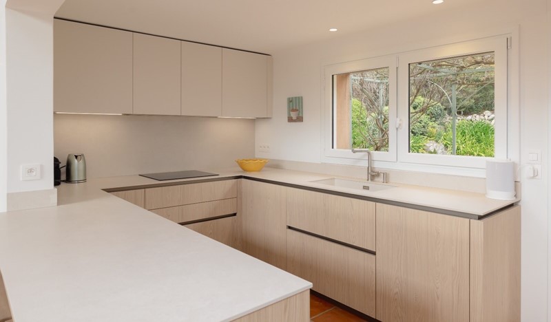 Kitchen To Garden Sink Hob Counter