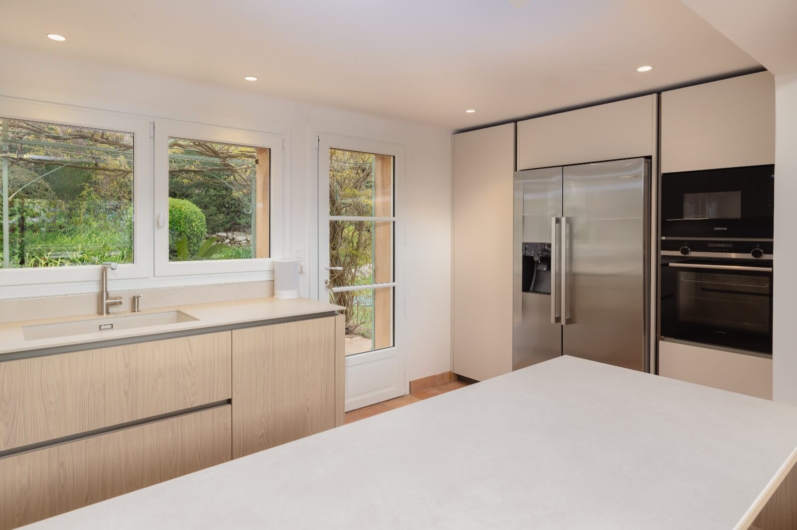 Kitchen To Garden Door Fridge Oven Sink