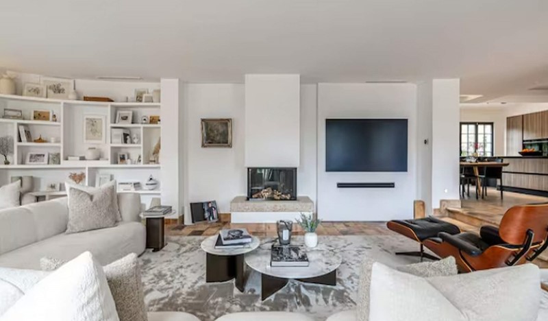 Living Room 3 Screenshot 2026 04 14 093628