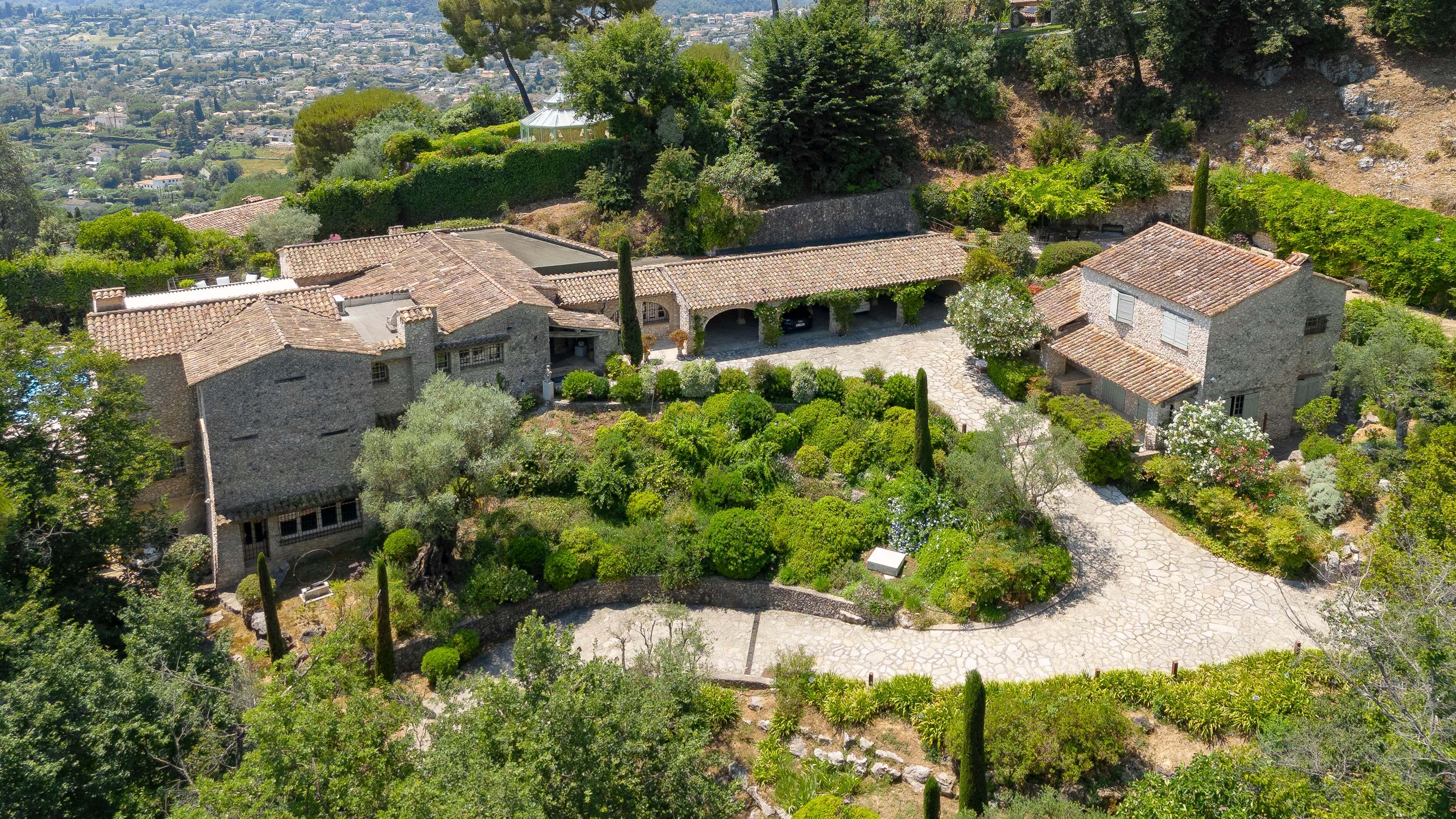 Villa Serendipity