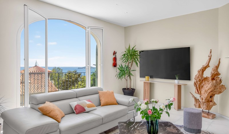 11 Living Room