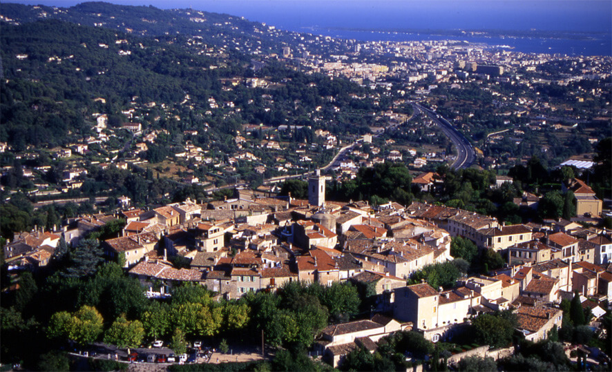 Mougins