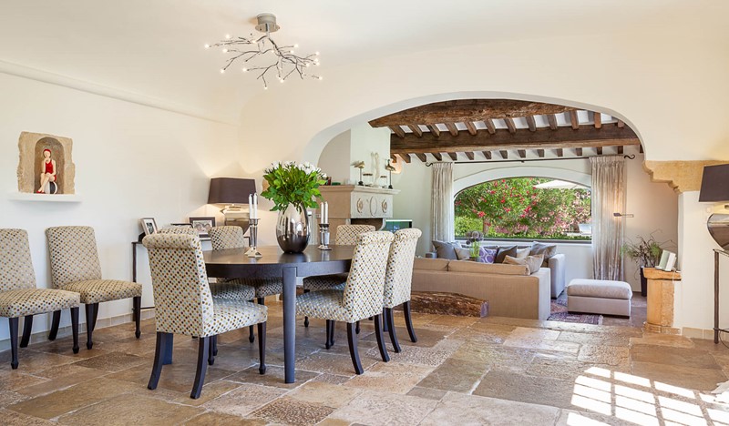 045 Chichourles Middle