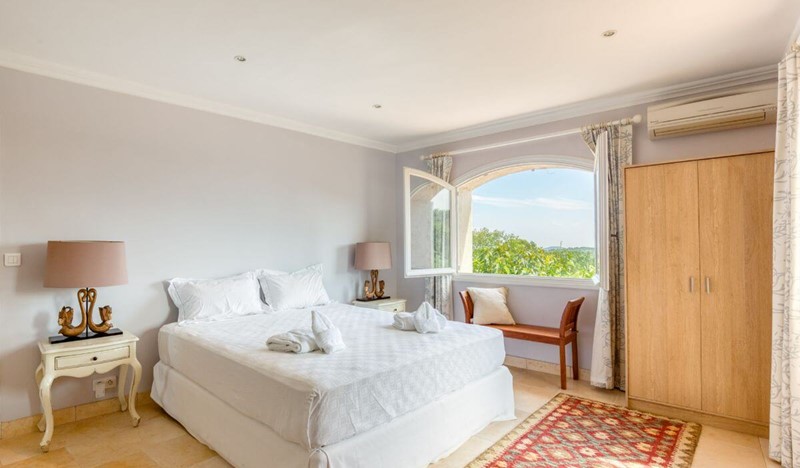 Opio 10Chemindescambarniernord 11