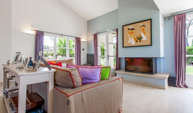 Lorainnevilla Highres 19