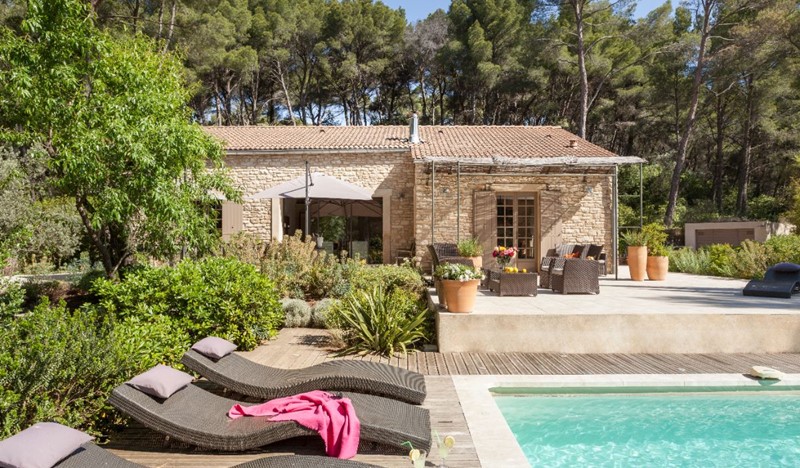 Stunning 4-bedroom villa with private pool in Provence