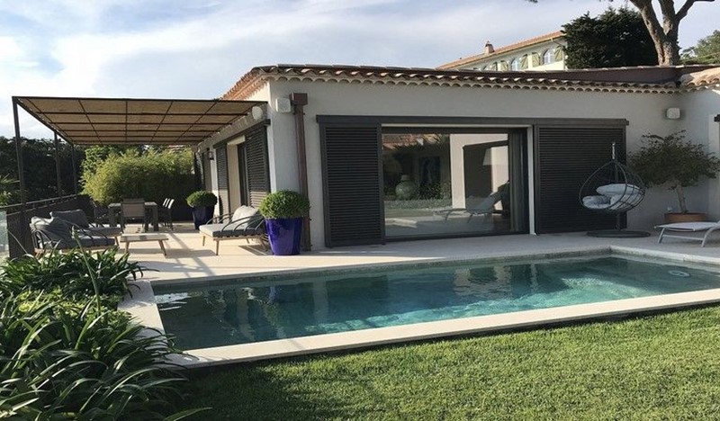 Villa Helena, Cote d'Azur Villas, 4BR modern townhouse with pool in the heart of St Tropez