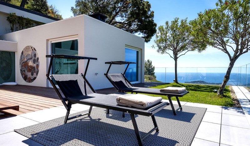 Lesterrassesoutside 6